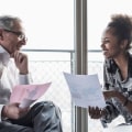 How do you decide between traditional and roth 401k?